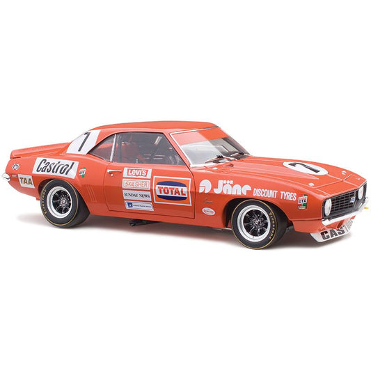 Classic Carlectables 1:18 Chevrolet ZL-1 Camaro 1972 ATCC Round 1 Symmons Plains 2nd Place [18786]