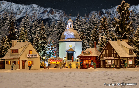 Vollmer 42413: H0 Christmas village with LED lighting,functional kit