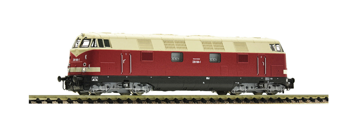 Fleischmann 721472: Diesel locomotive class 228, DR