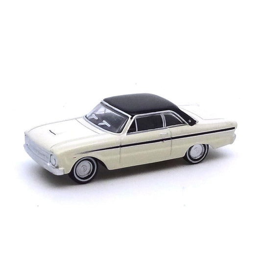 Cooee 1964 Ford XM Falcon Coupe – Alpine White with Onyx Black roof (1:87 HO)