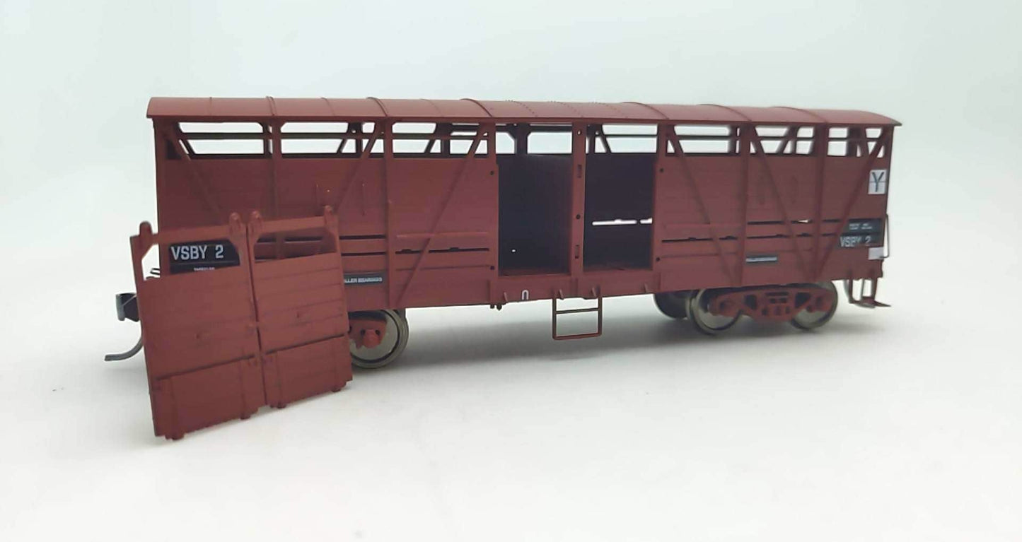 Ixion: HO Scale VR MF/VSBY Cattle Wagon Triple Pack A (MF1, MF5, MF13)