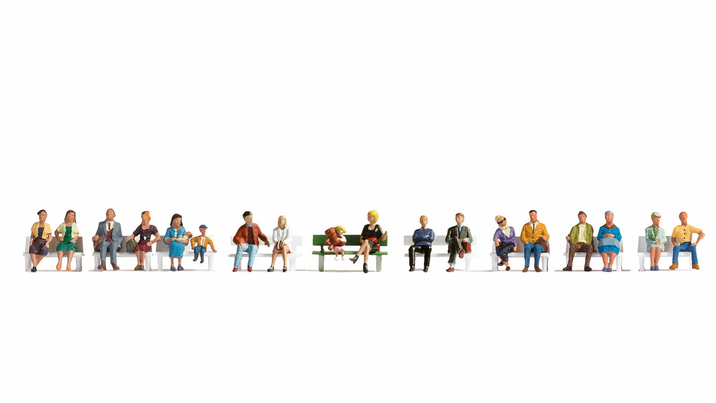 Noch 16131: XL Set “Sitting People” (without benches) (H0)