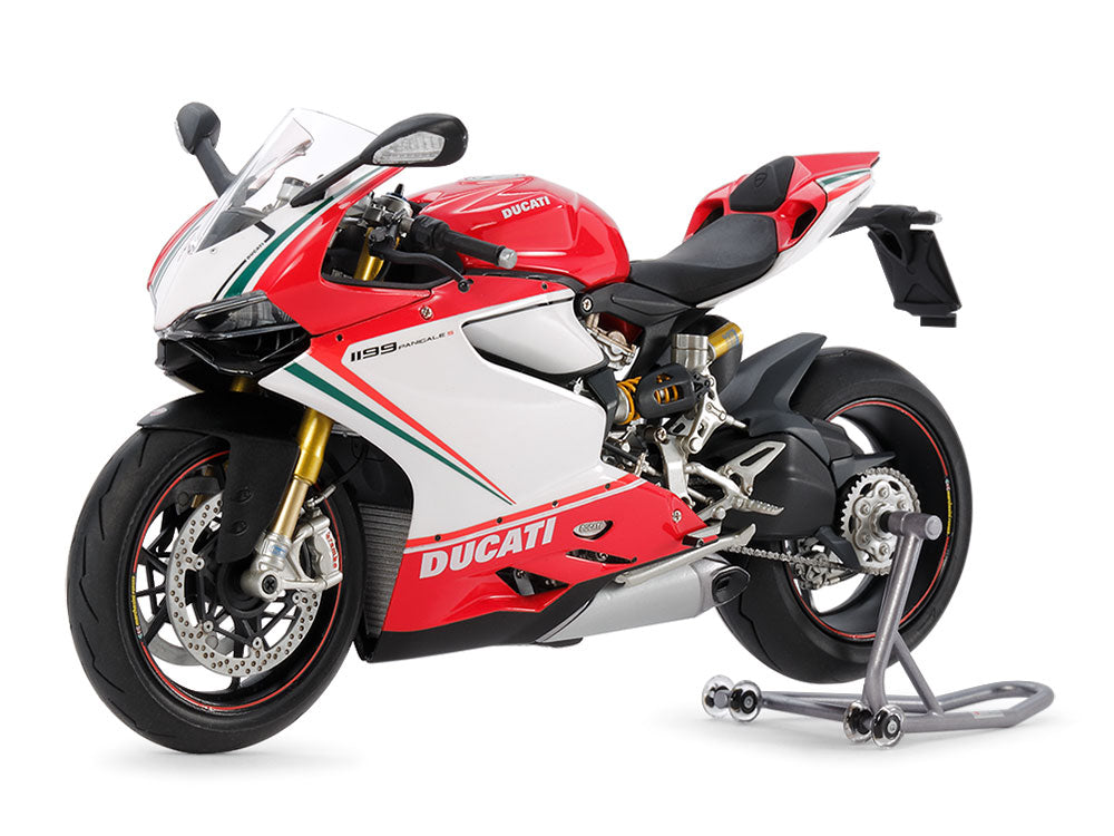 Tamiya 14132: 1/12 Scale Ducati 1199 Panigale S Tricolore