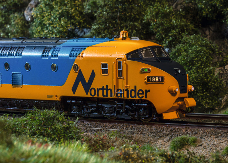 Marklin 39705: Northlander Diesel Powered Train