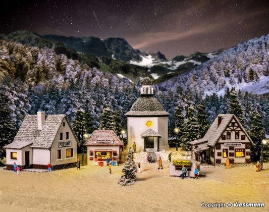 Vollmer 47613: N Christmas village with LED lighting,functional kit