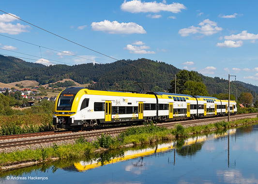 Marklin 38463: Siemens Desiro HC Electric Powered Train