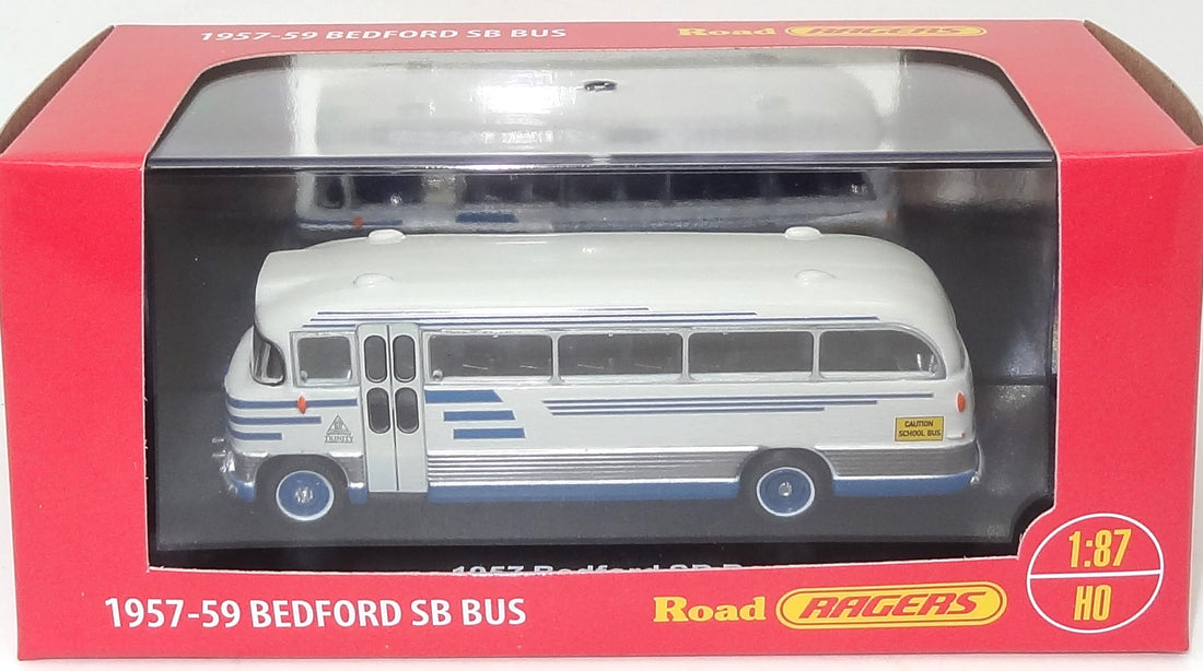 Cooee 1950’s Aussie Bedford SB Bus – Trinity Grammar Bus (1:87 HO)